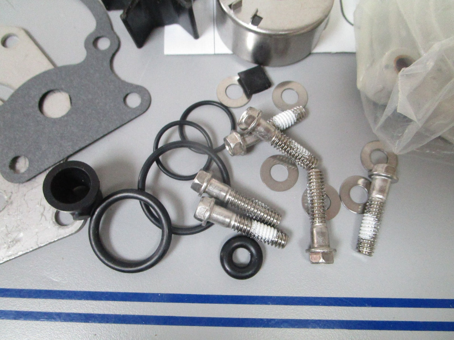 NEW OEM 777803 0777803 OMC Johnson Evinrude Water Pump Kit Assembly 0720