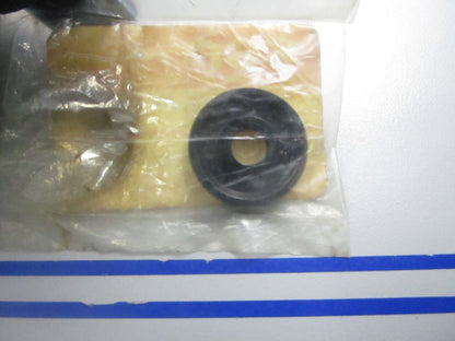 *NEW OEM* 0810 Suzuki Oil Seal 09284-08005