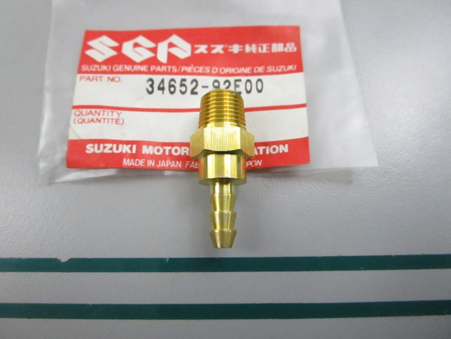 NEW OEM 34652-92E00 Suzuki Union 0810