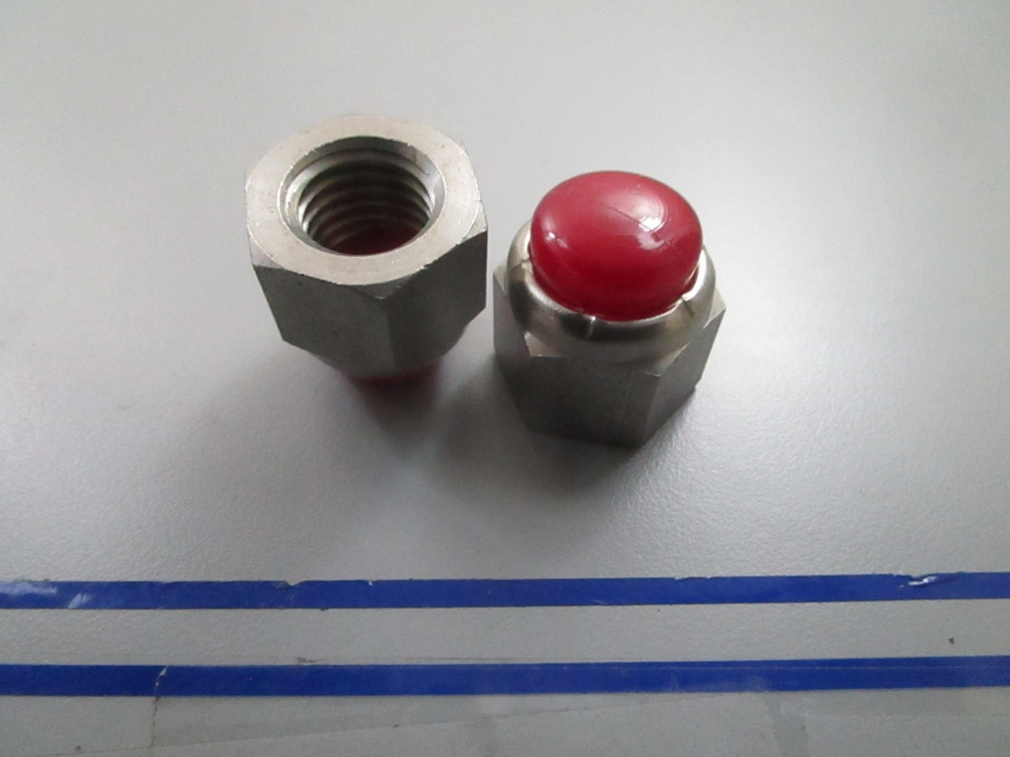 *NEW OEM* (LOT OF 2) 0810 Mercury Quicksilver Propeller Nut 11-69578