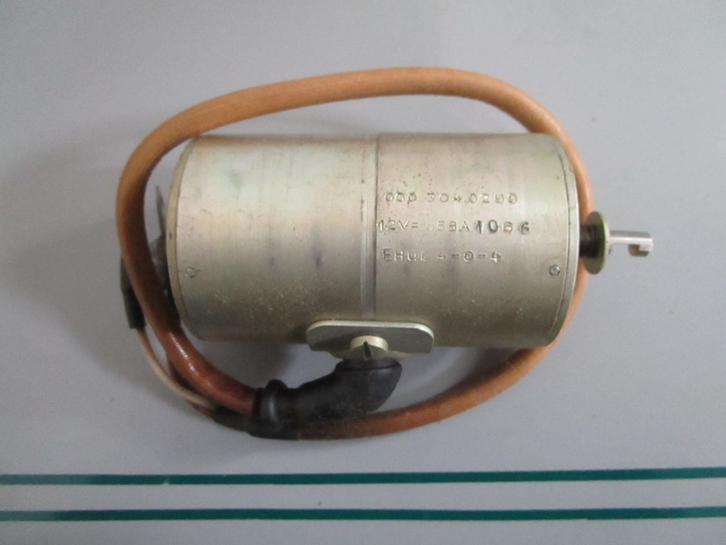 NEW OEM 0003040290 Mercedes-Benz Solenoid 0820