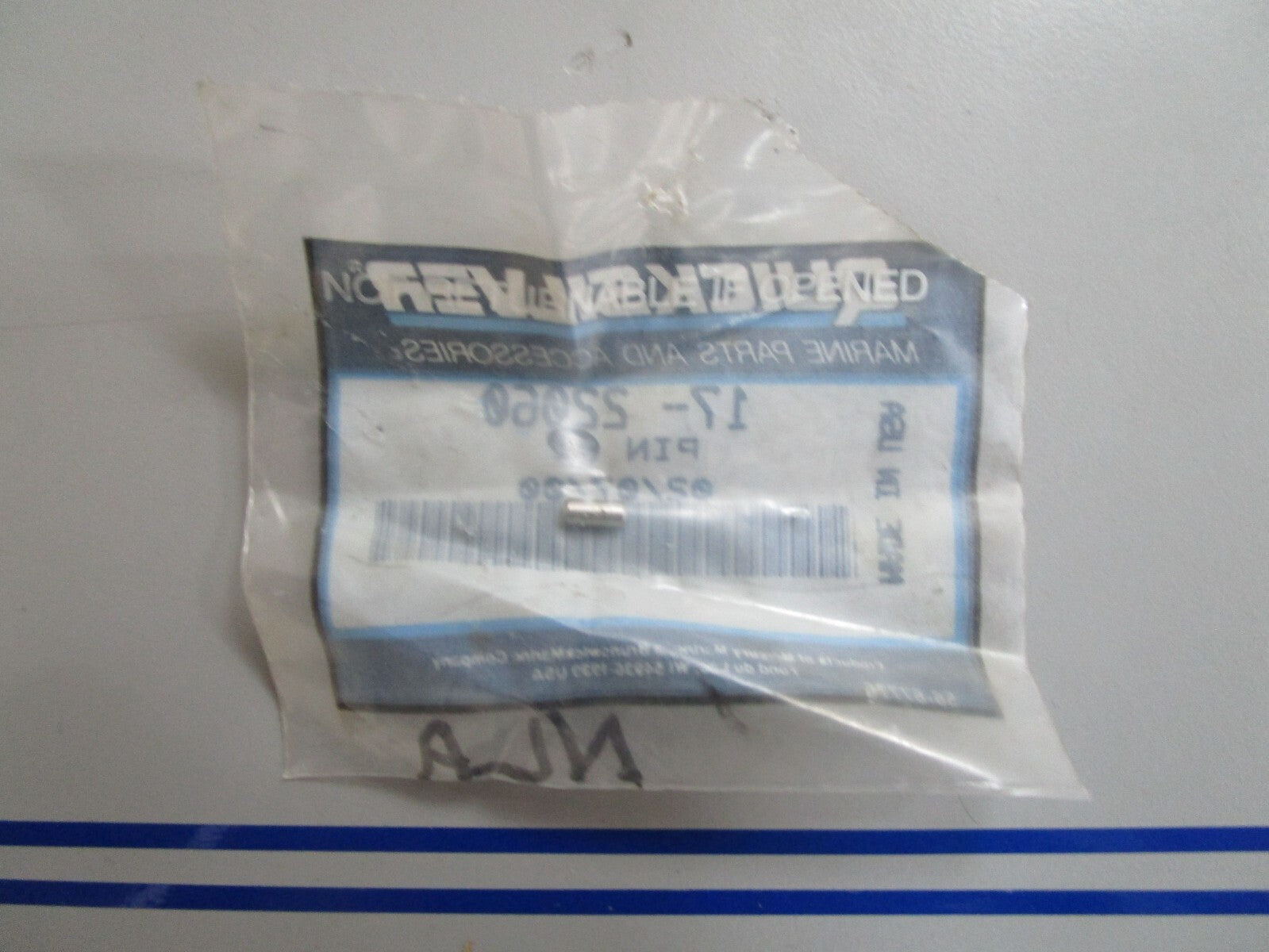 *NEW OEM* 0770 Mercury Quicksilver Pin 17-22060