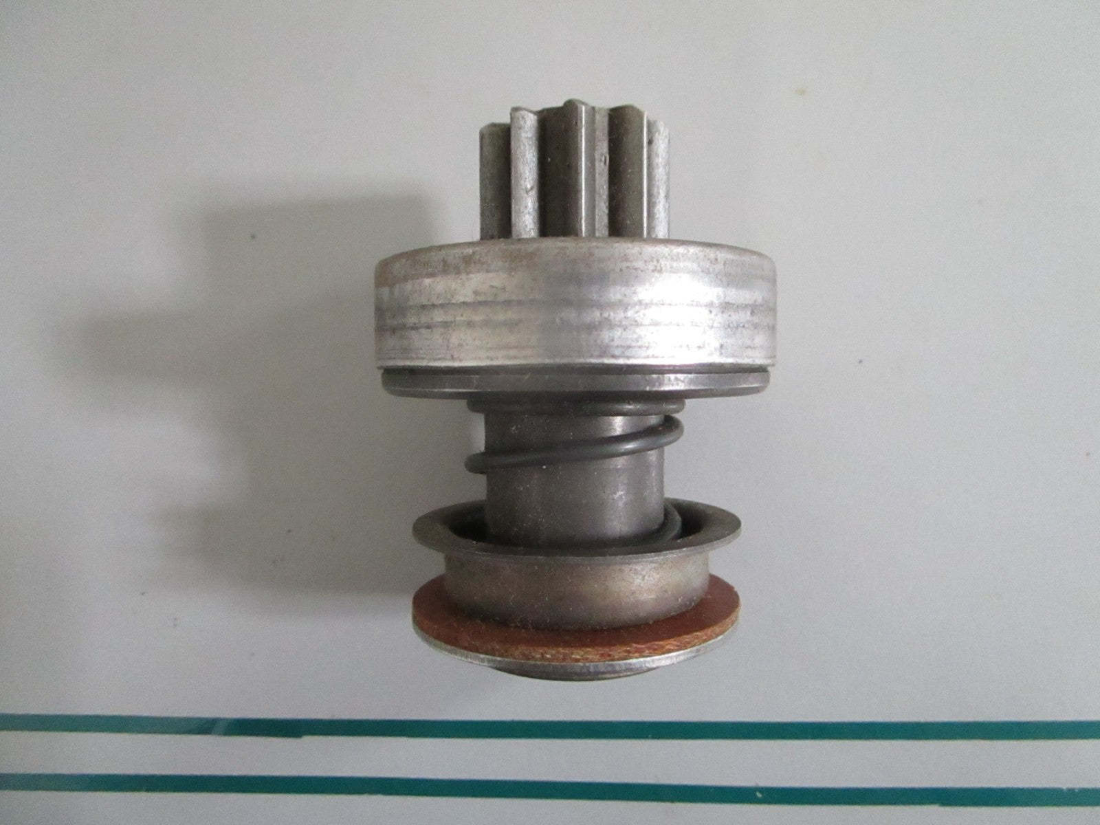 NEW OEM 0001516813 2006209471 Mercedes-Benz Bosch Starter Pinion 0820