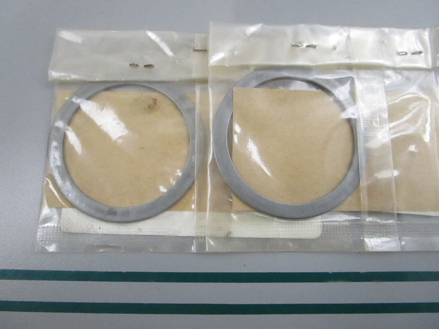 NEW OEM (LOT OF 2) 6L2-45567-00-10 Yamaha (T:1.0mm) Shim 0810