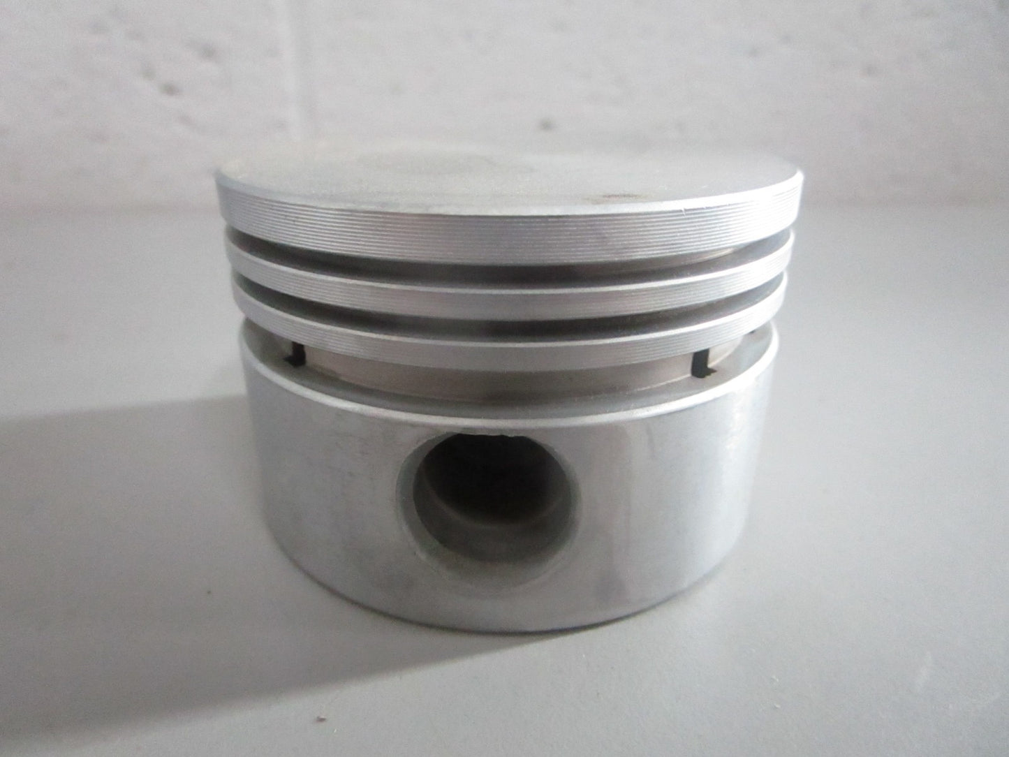 NEW OEM 32592B Tecumseh Piston 0820