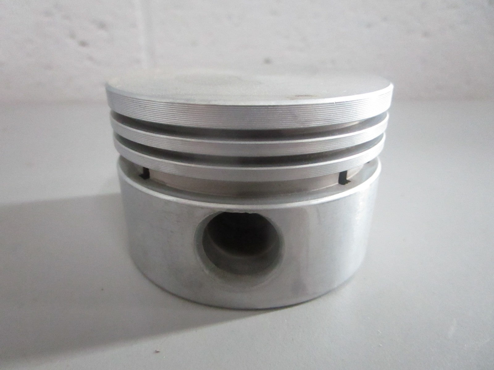 NEW OEM 32592B Tecumseh Piston 0820