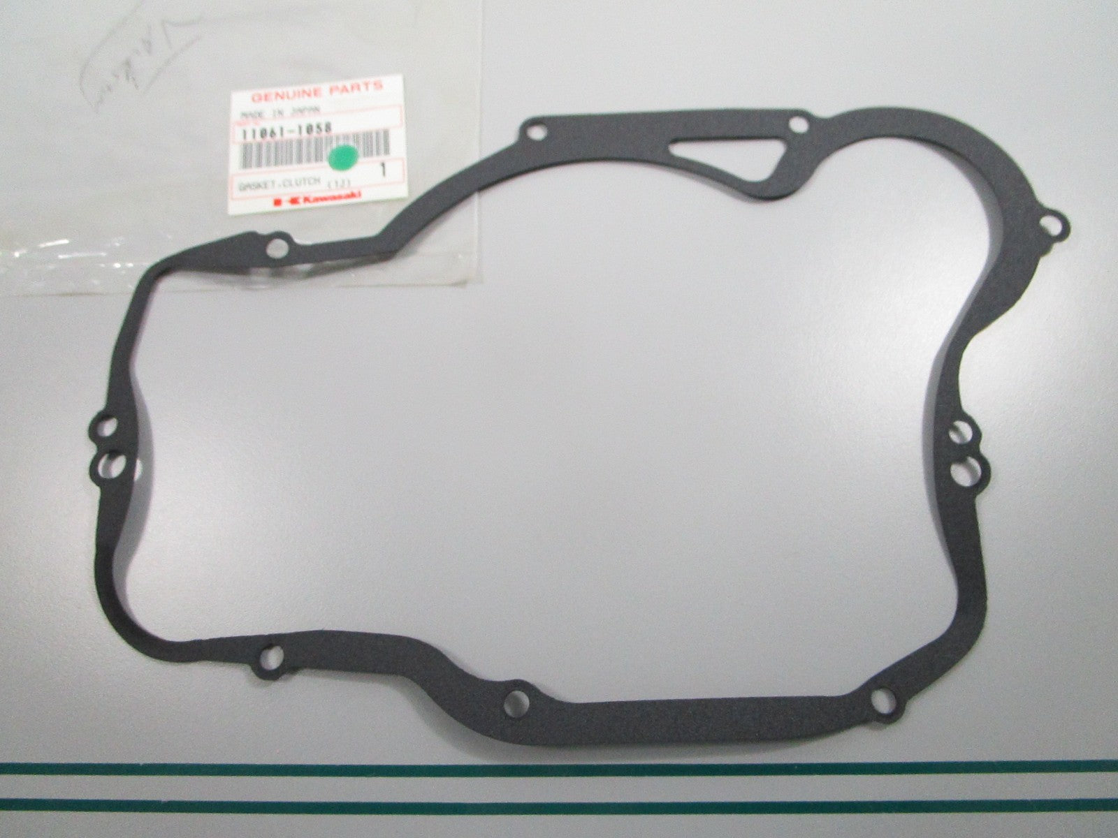 NEW OEM 11061-1058 Kawasaki Clutch Gasket 0810