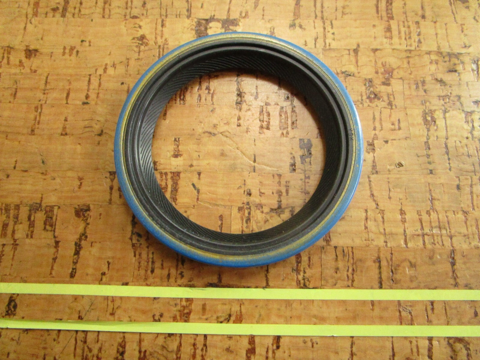 *NEW*  0810 Victor Seal 46467