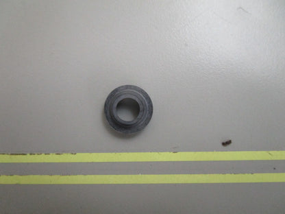 *NEW OEM* 0810 OMC Johnson Evinrude Wiper Gasket 912157 0912157