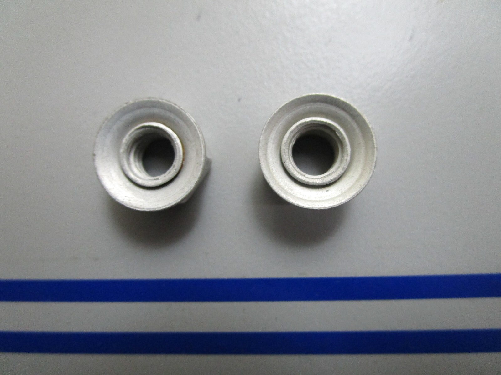 *NEW OEM* (LOT OF 2) 0720 OMC Johnson Evinrude Nut 313022 0313022