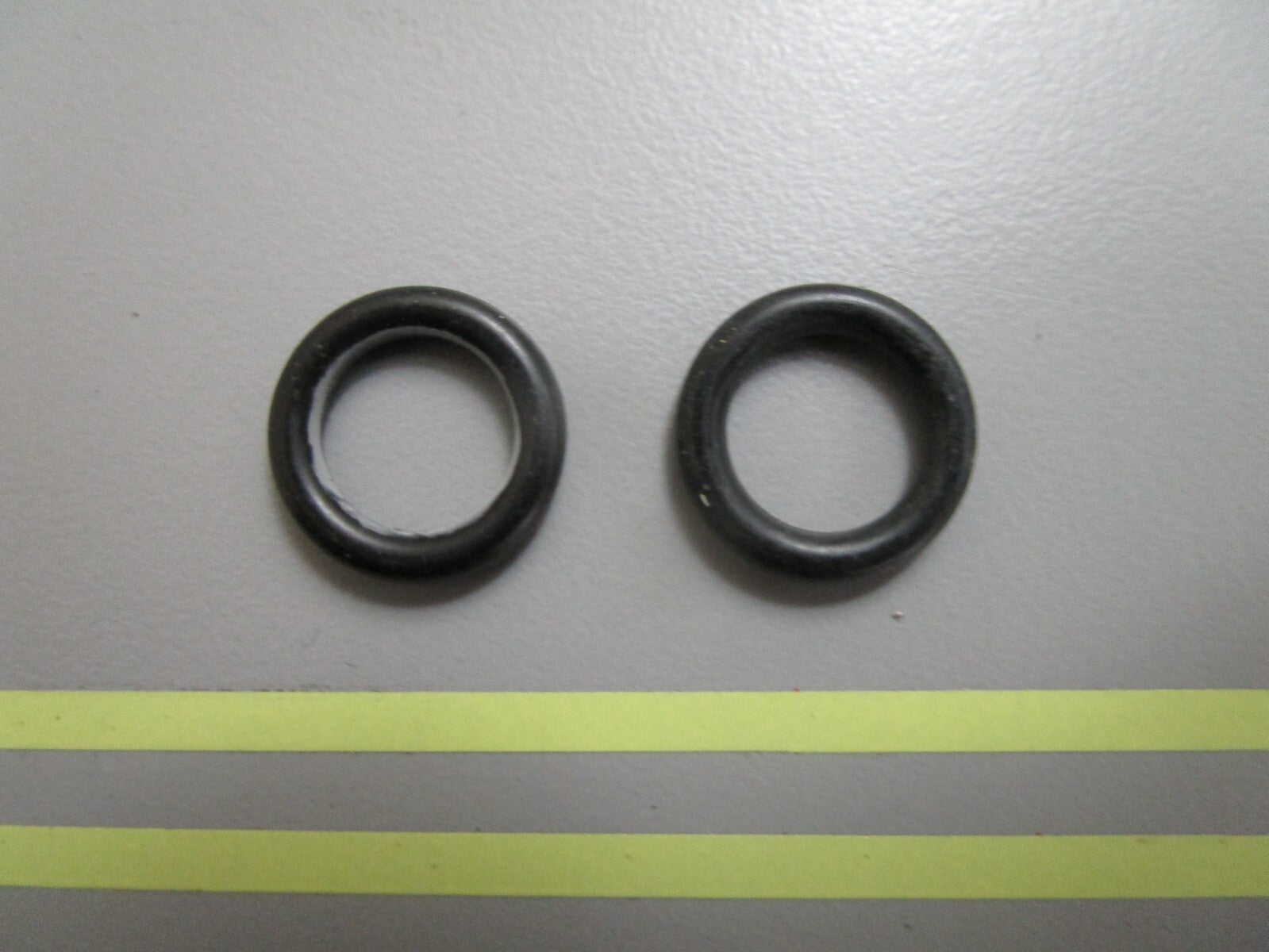 *NEW OEM* (LOT OF 2) 0810 Volvo Penta O-Ring 925054