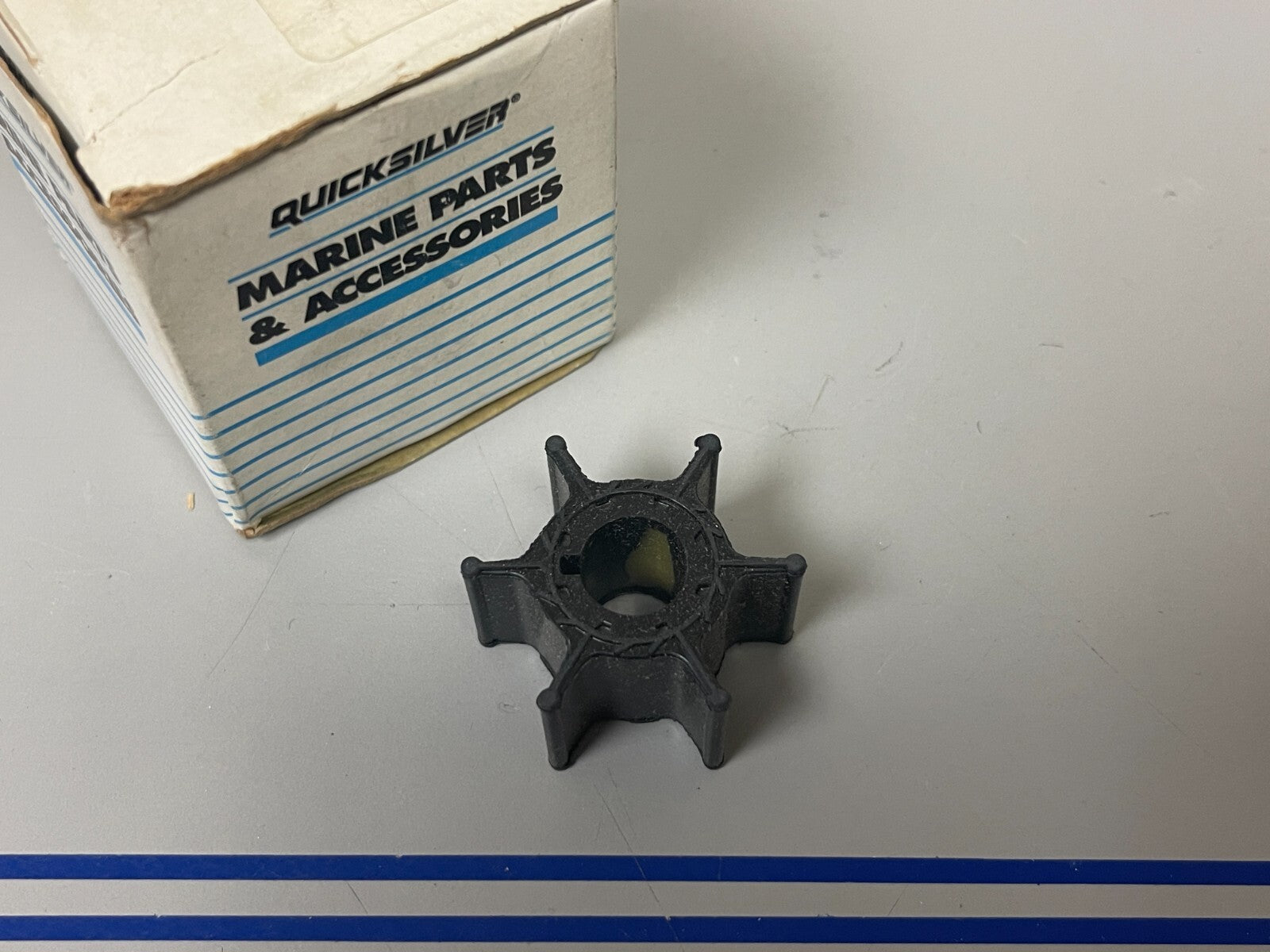 *NEW OEM* 0810 Mercury Quicksilver Impeller 47-84027M