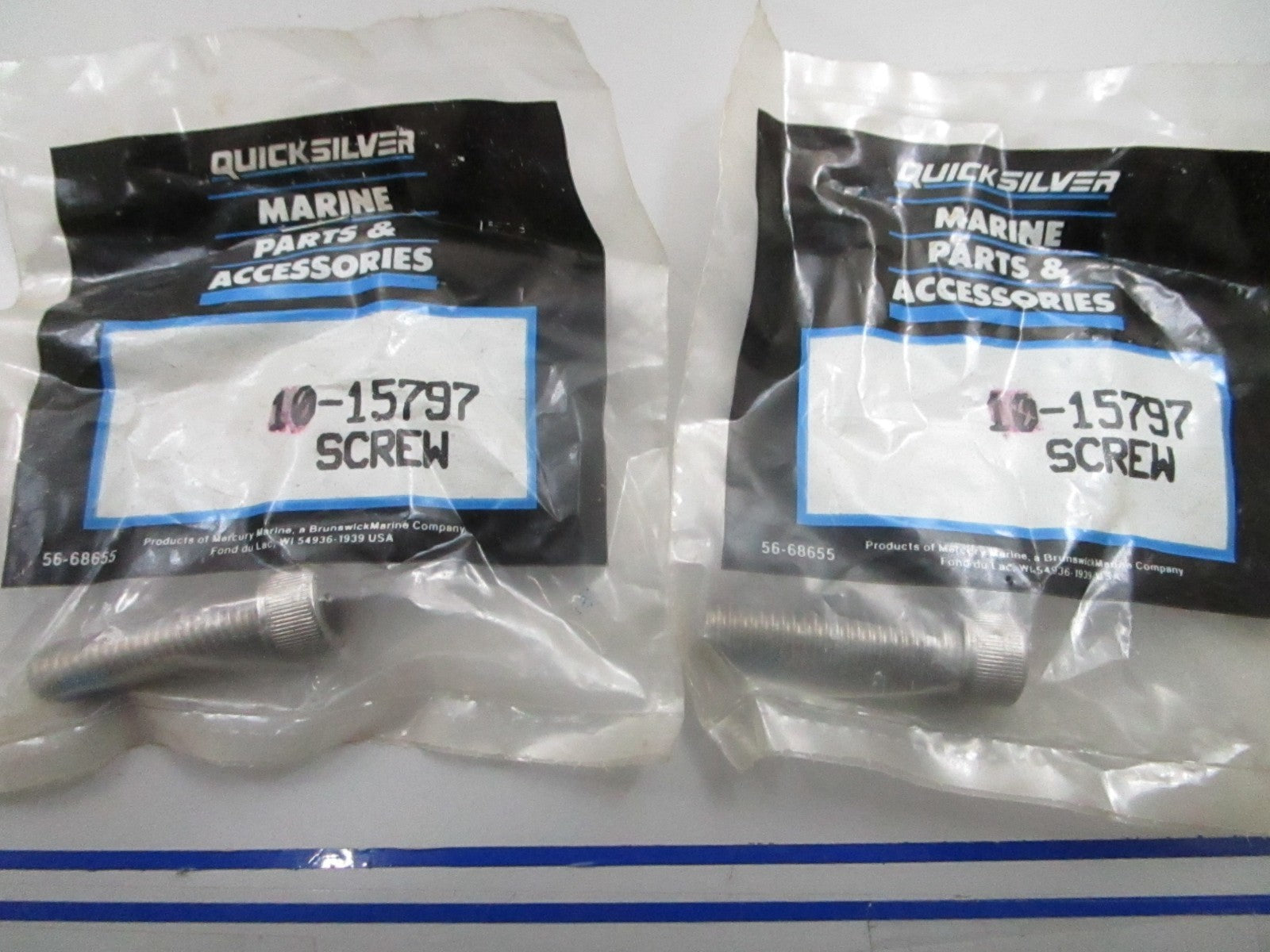 *NEW OEM* (LOT OF 2) 0810 Mercury Quicksilver Screw 10-15797