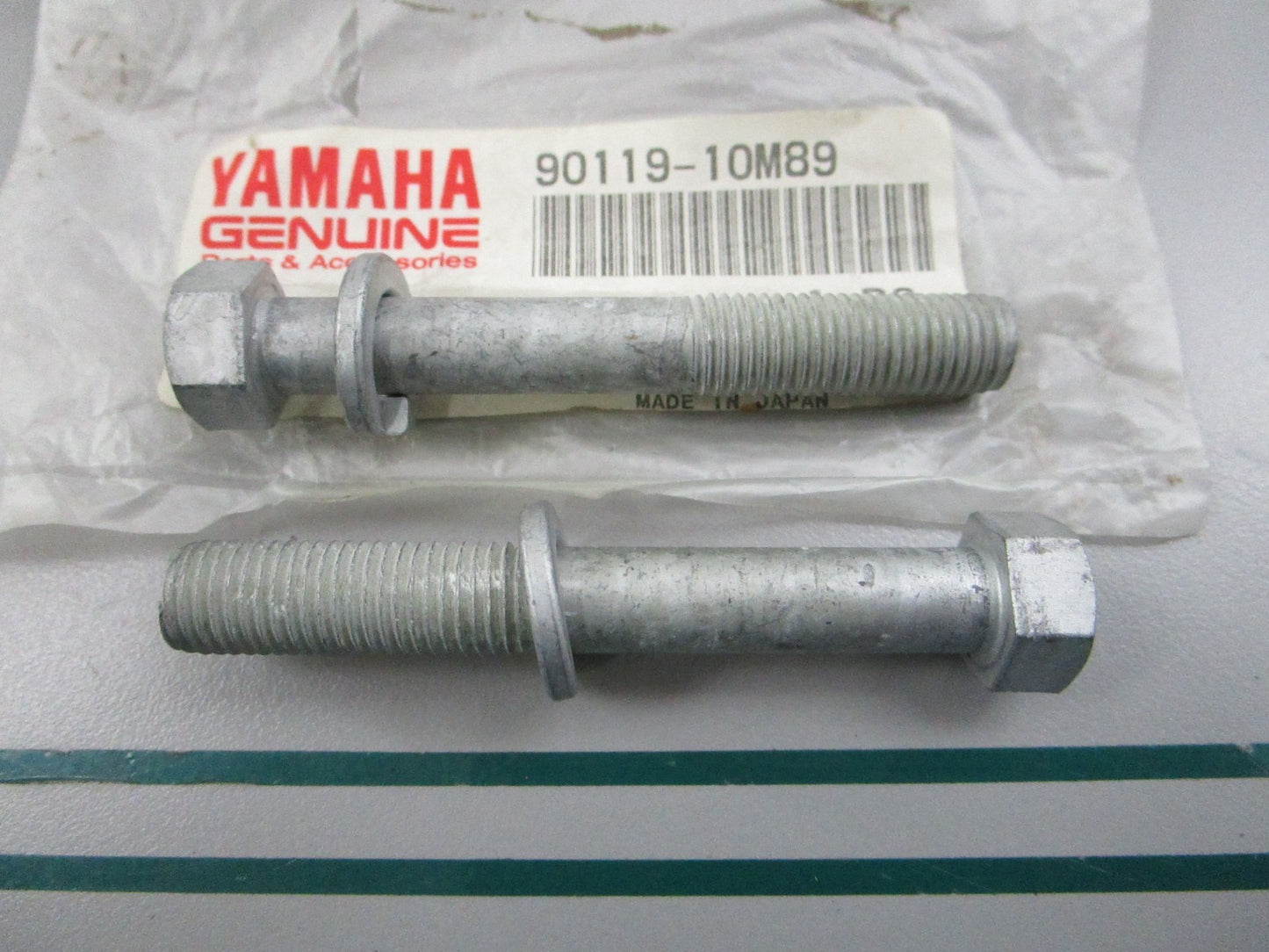 NEW OEM (LOT OF 2) 90119-10M89-00 Yamaha Bolt 0810