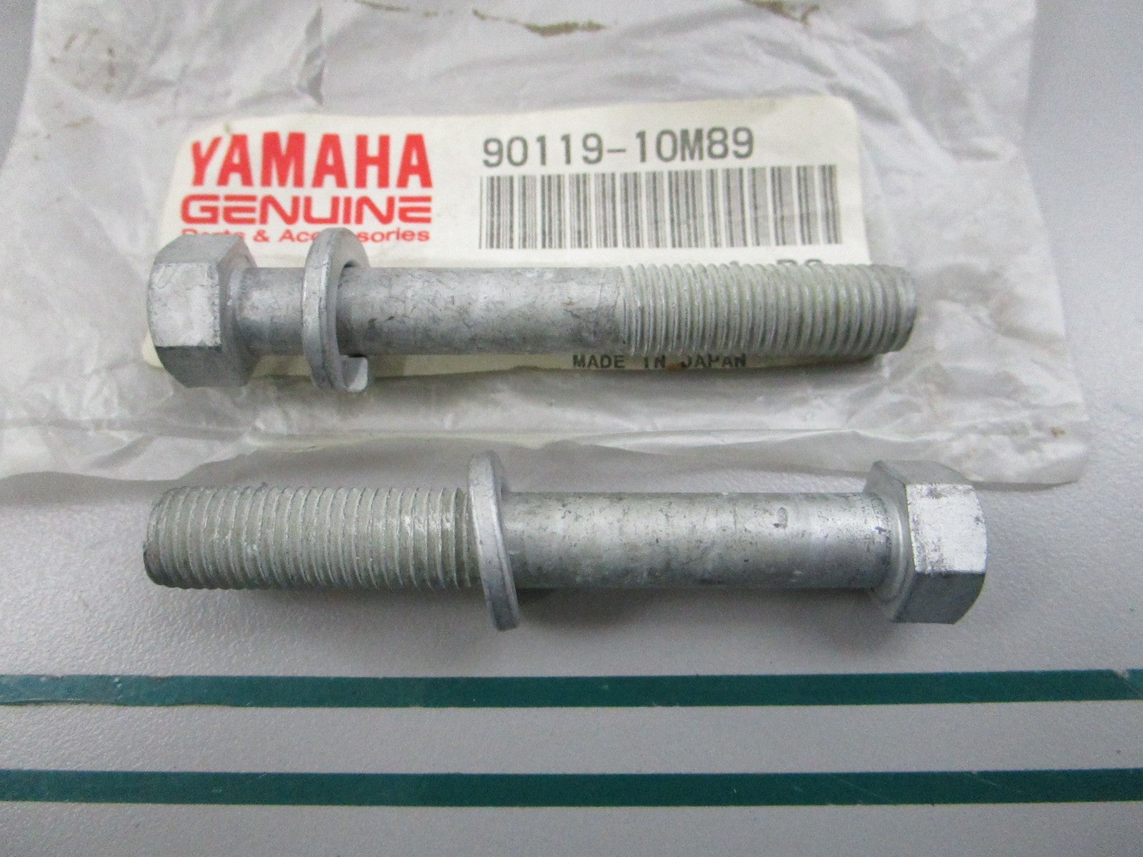 NEW OEM (LOT OF 2) 90119-10M89-00 Yamaha Bolt 0810