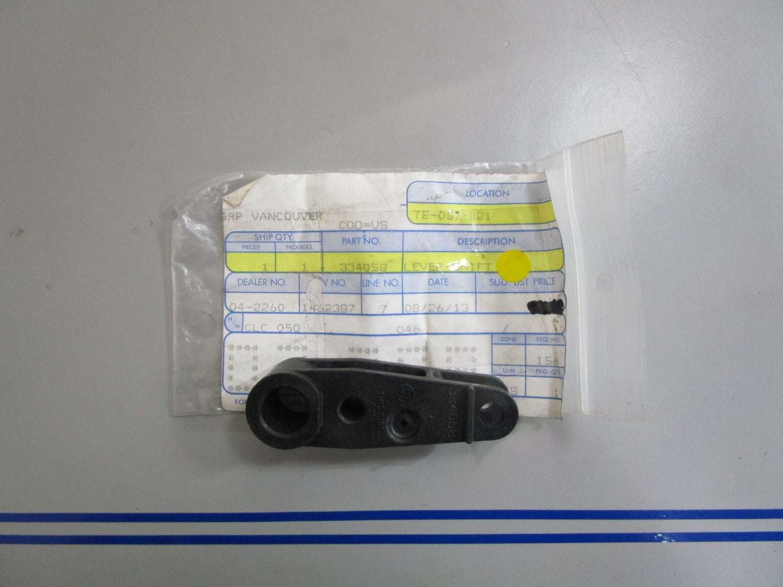 *NEW OEM* 0770 OMC Johnson Evinrude Shift Lever 334058 0334058