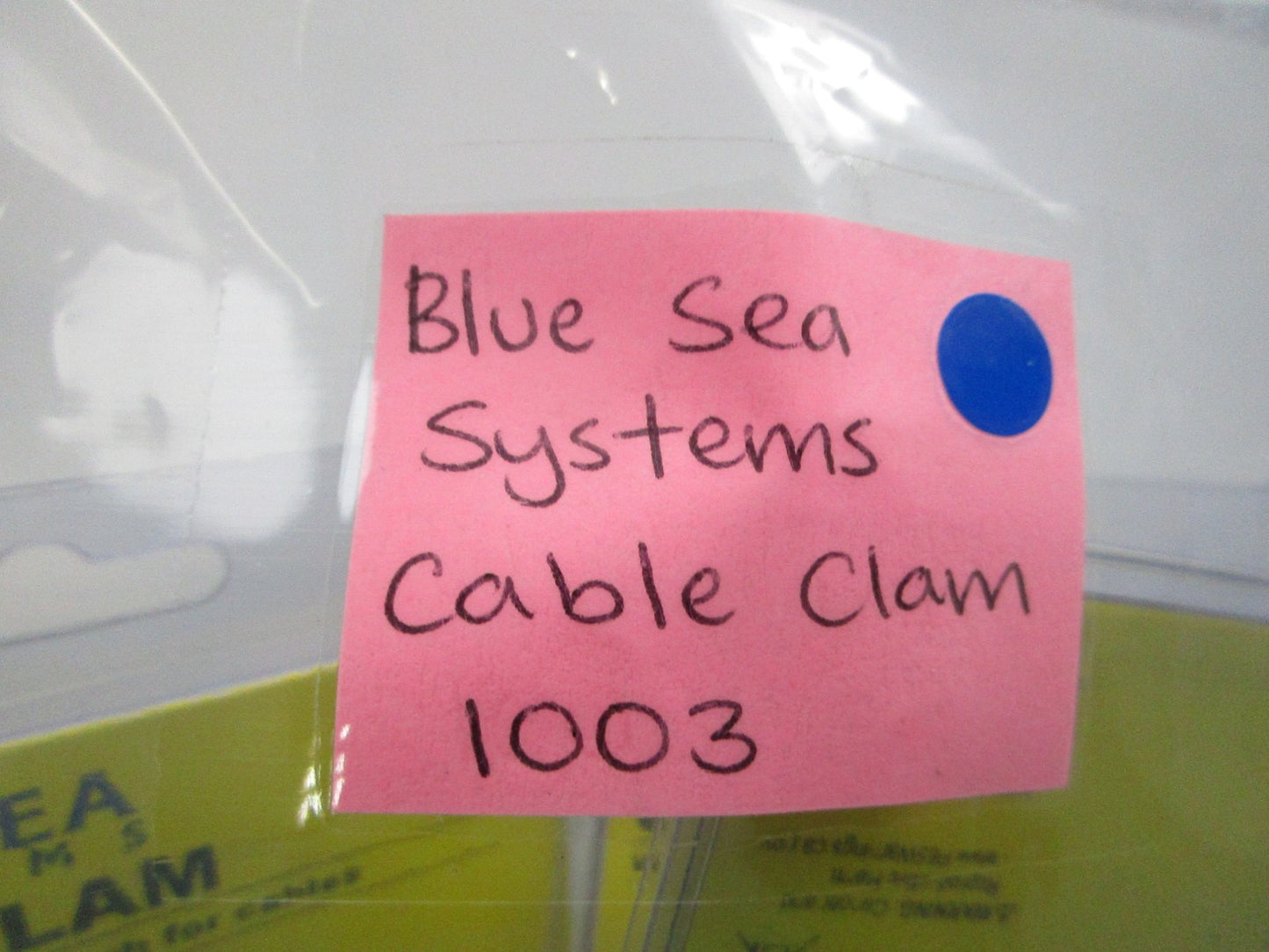 NEW 1003 Blue Sea Systems Cable Clam 0810