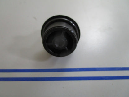 *NEW OEM* 0770 Mercury Quicksilver Handle Cap 62251