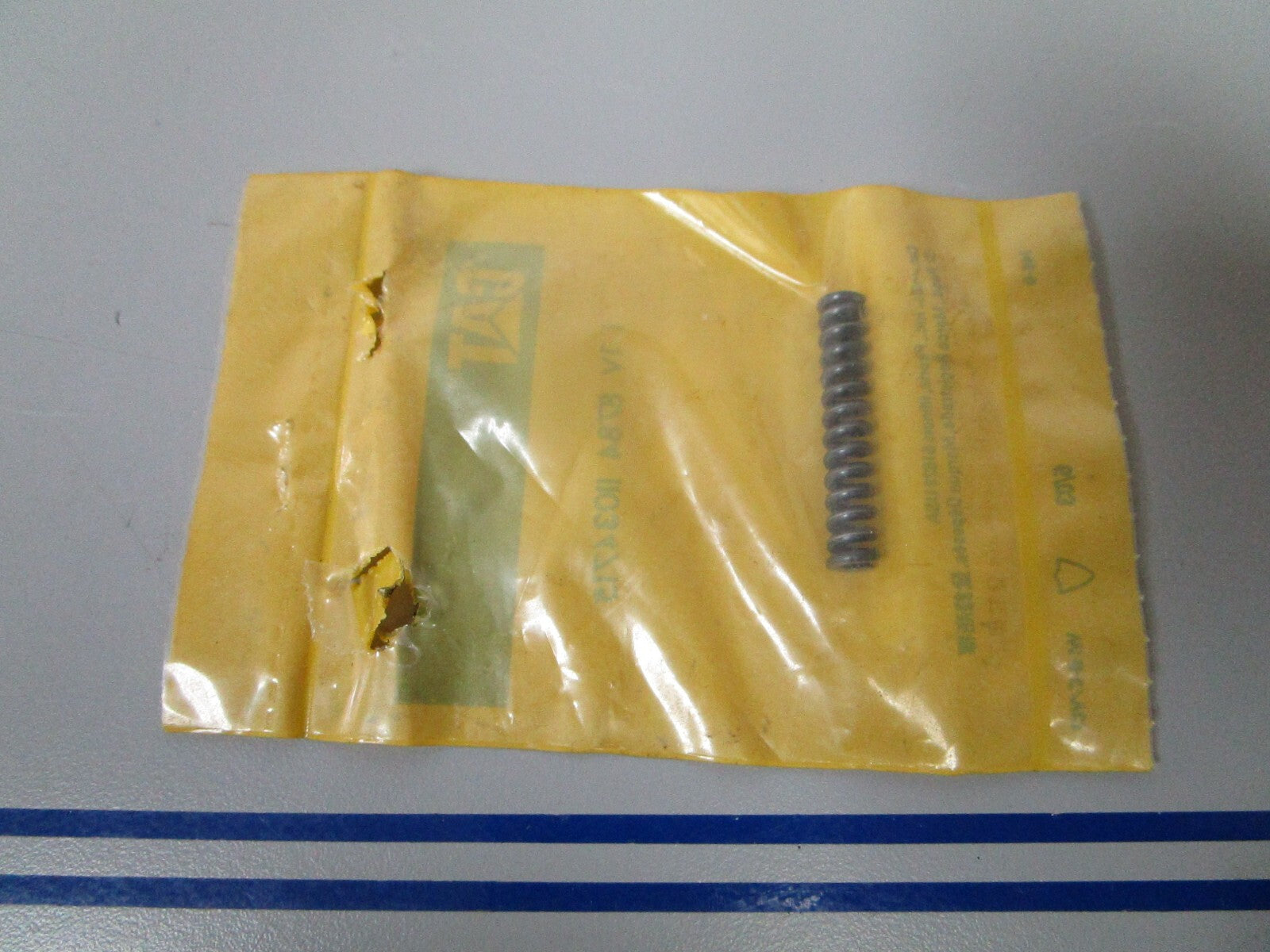 *NEW OEM* 0810 CAT Spring 1V-8784