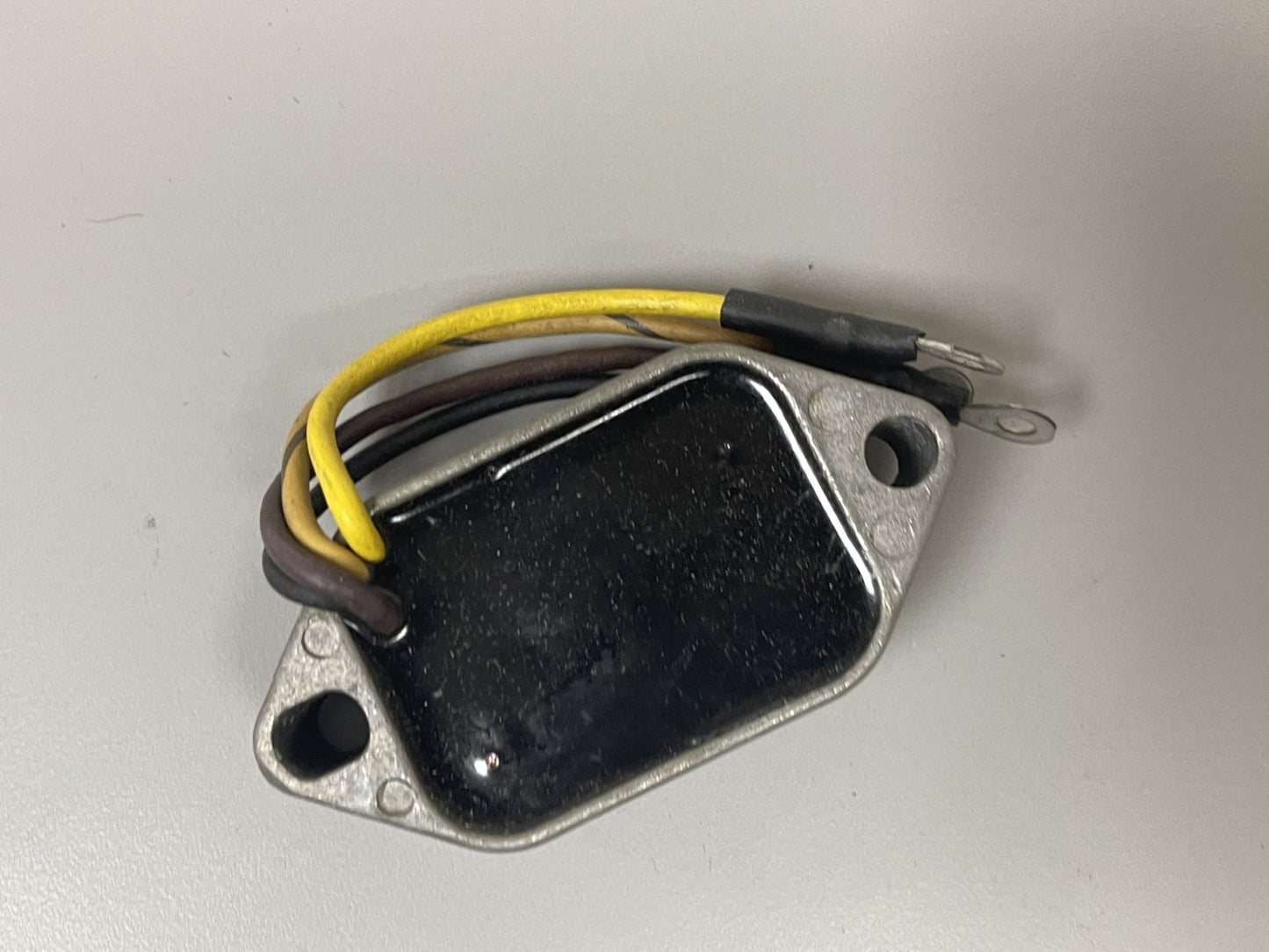 NEW OEM 580891 Johnson Evinrude Clipper Circuit 0670