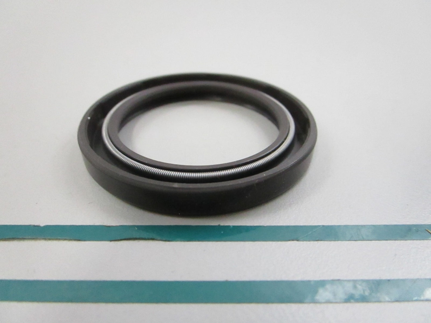 NEW OEM 6842273 Volvo Penta Crankshaft Seal 0810