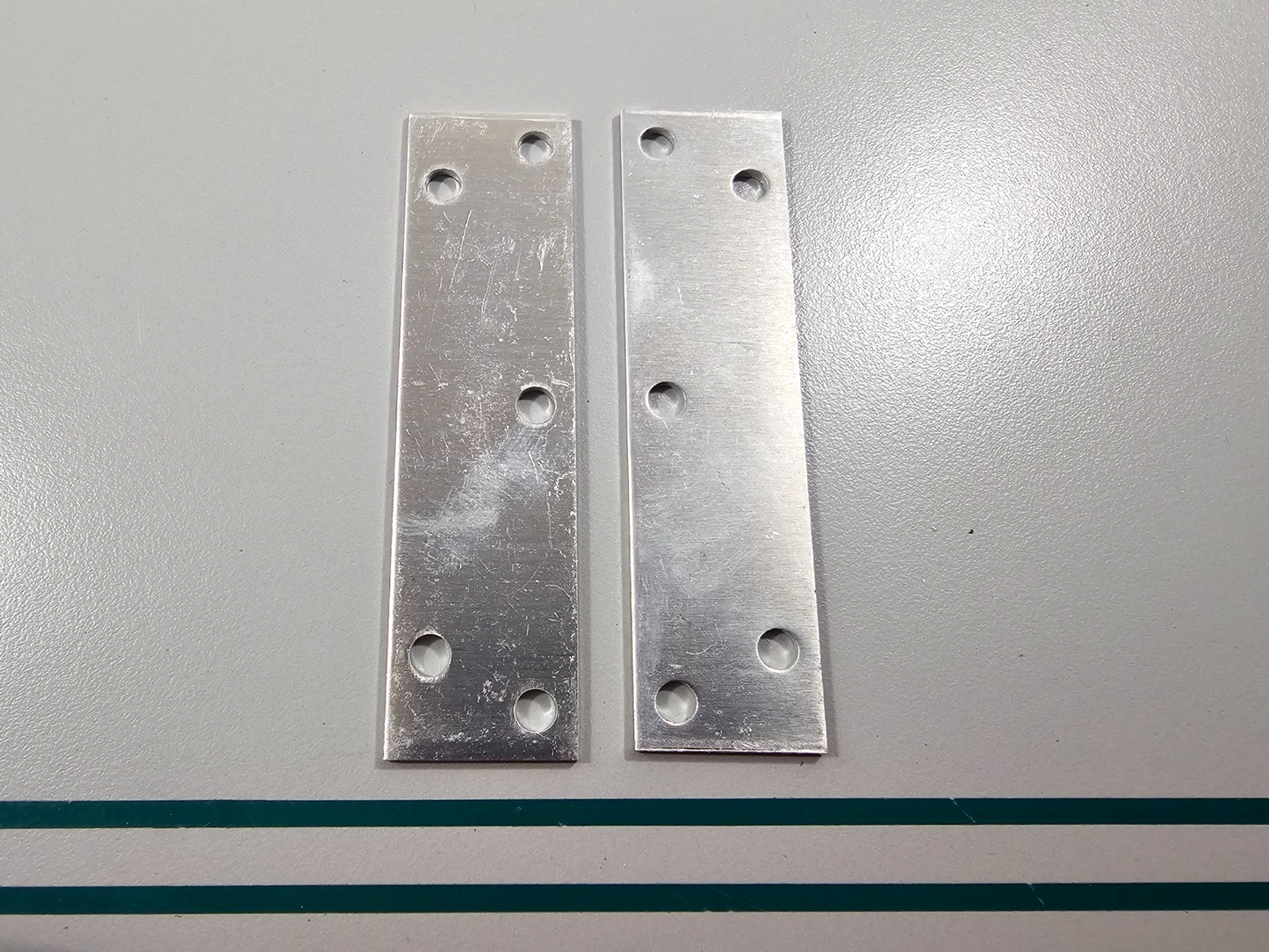 NEW OEM (LOT OF 2) 5211722 Polaris Backer Plate 0810