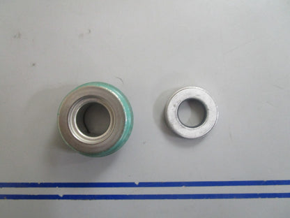 *NEW OEM* 0810 Volvo Penta Seal 835515