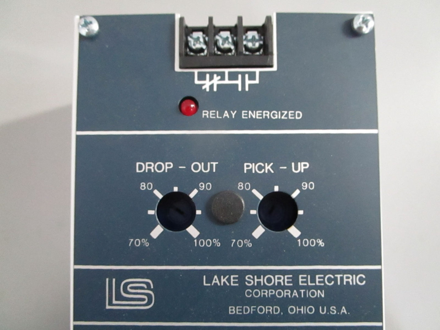 NEW OEM 70LSEUV9926220 Lake Shore 490V 3-Phase Voltage Sensing Relay 0820