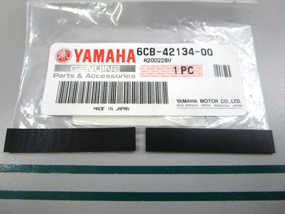 NEW OEM (LOT OF 2) 6CB-42134-00-00 Yamaha Cover 0810