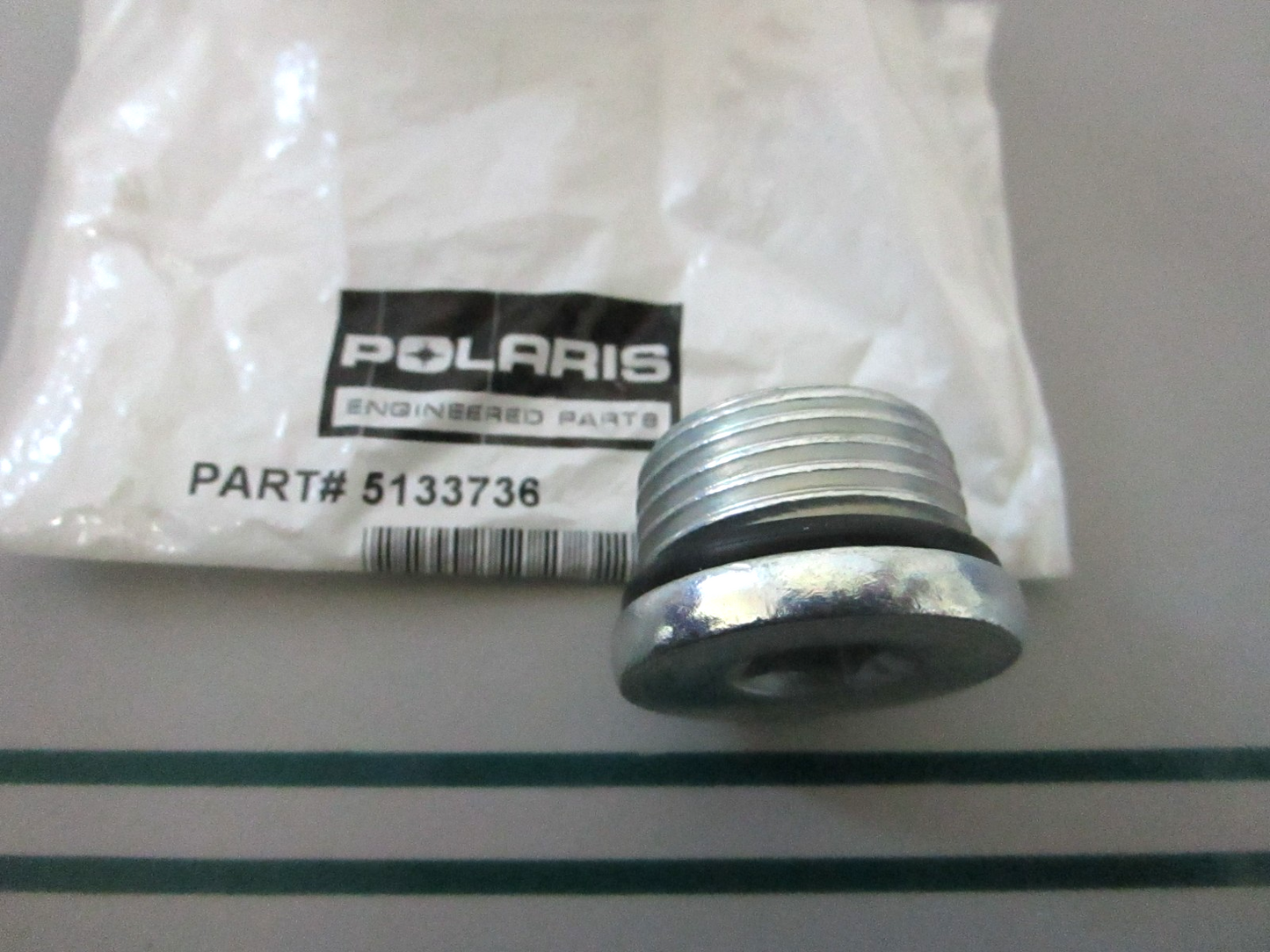 NEW OEM 5133736 Polaris Fill/Check Plug 0810