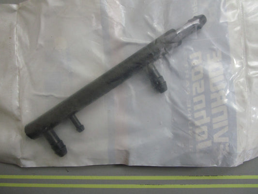 *NEW OEM* 0820 OMC Johnson Evinrude Fuel Manifold Assy 394312 0394312
