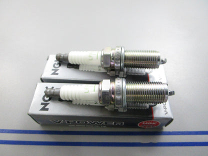 NEW (LOT OF 2) LFR5A-11 NGK V-Power Spark Plug 0810