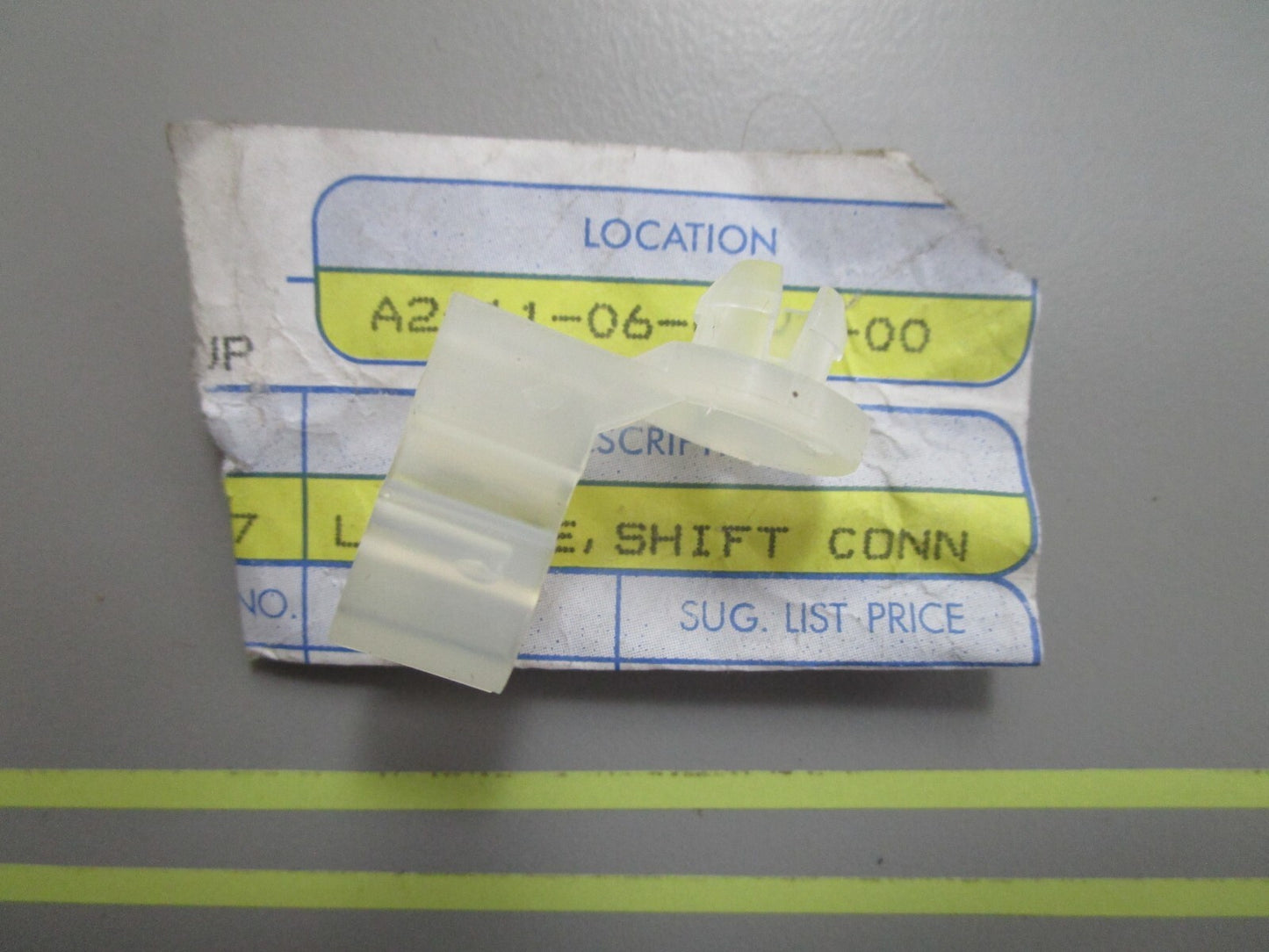 *NEW OEM* 0810 OMC Johnson Evinrude Shift Connection Linkage 5032997