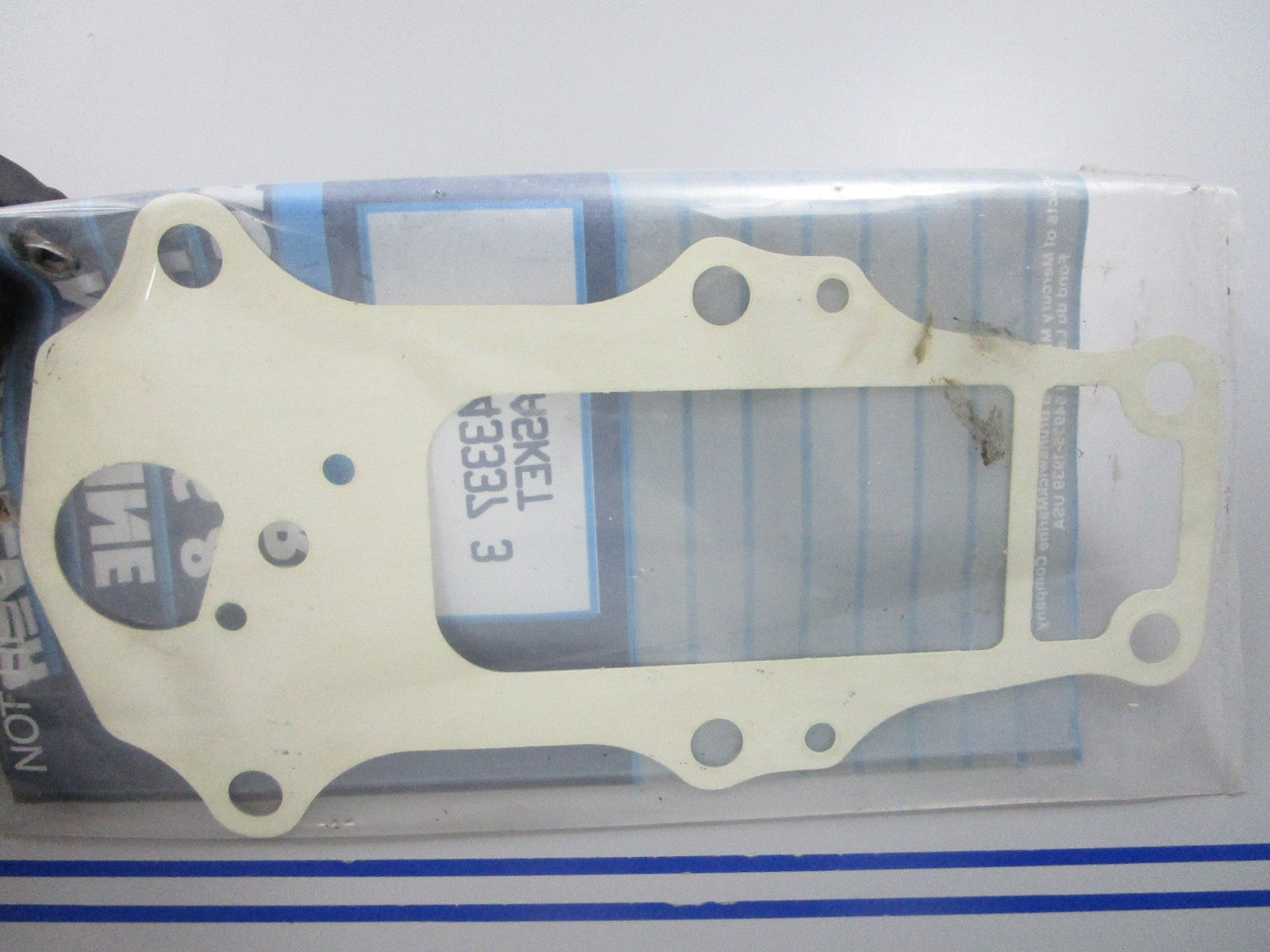 NEW OEM 27-43337 3 Mercury Quicksilver Gasket 0810