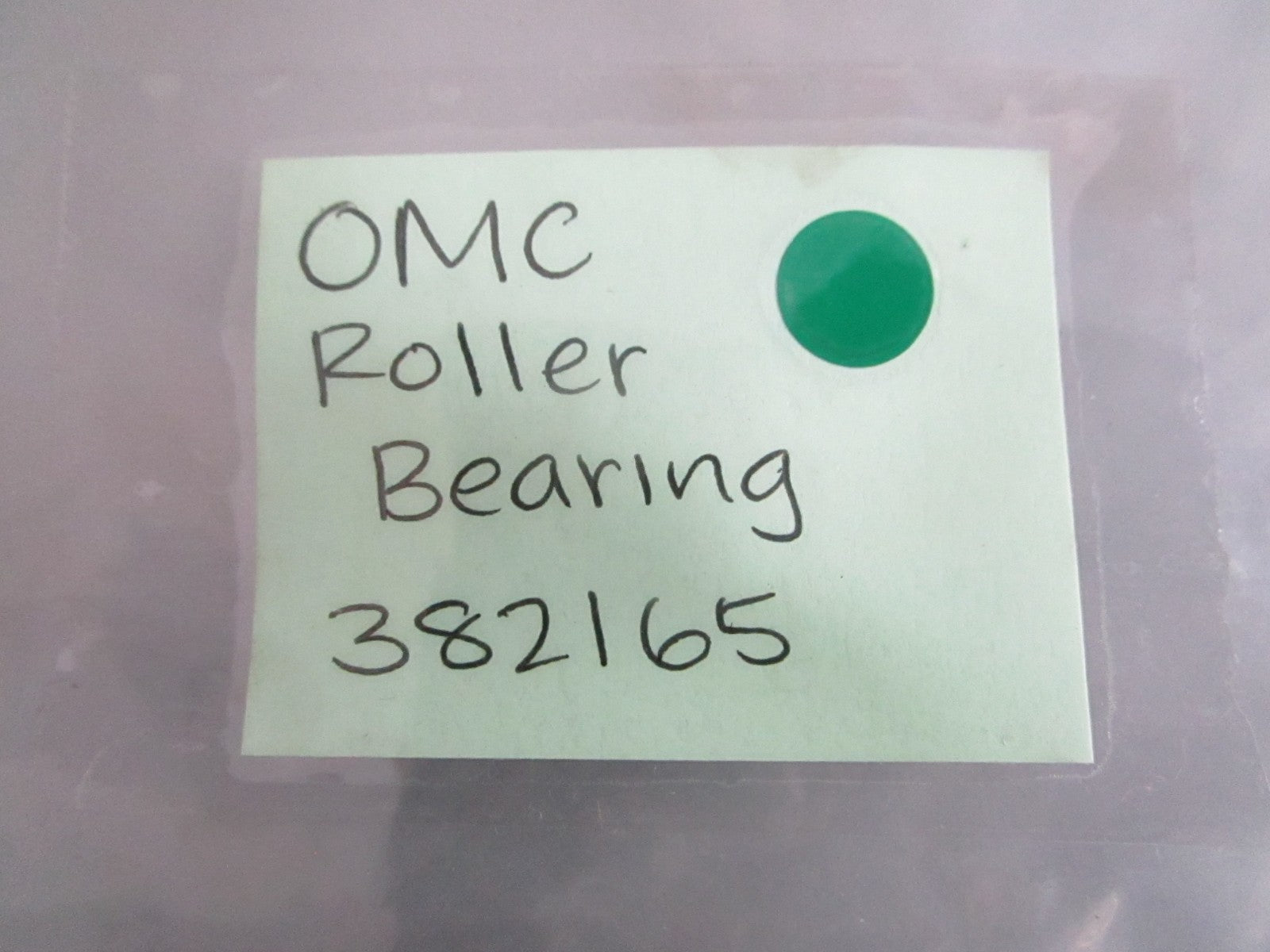NEW OEM 382165 0382165 OMC Johnson Evinrude Roller Bearing 0820