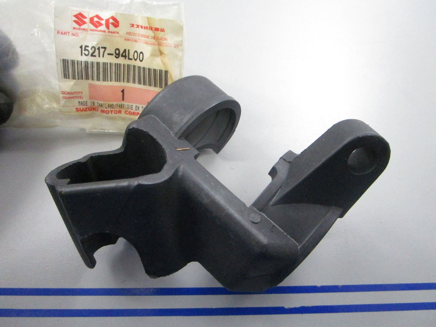 *NEW OEM* 0810 Suzuki Fuel Pump Cushion 15217-94L00