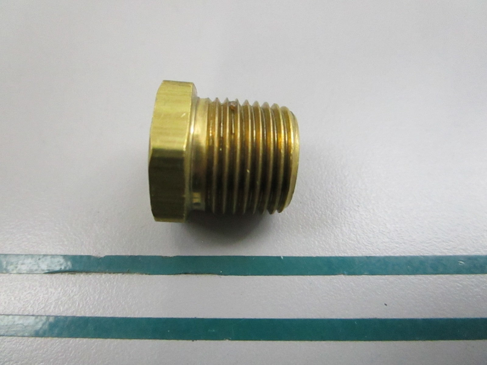 NEW OEM 3857816 Volvo Penta Bushing 0810