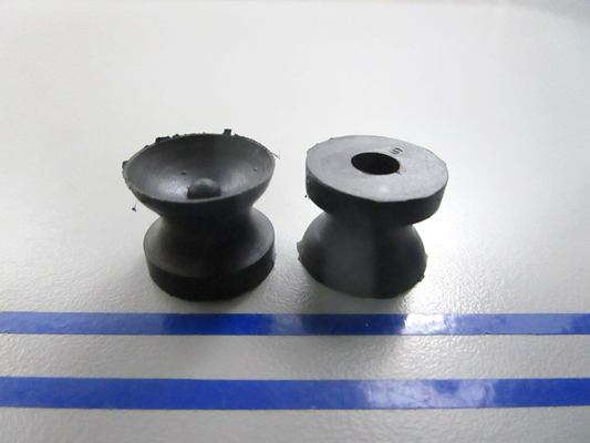 NEW OEM (LOT OF 2) 09329-05007 Suzuki Cushion 0810