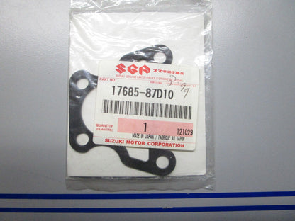 *NEW OEM* 0810 Suzuki Gasket 17685-87D10