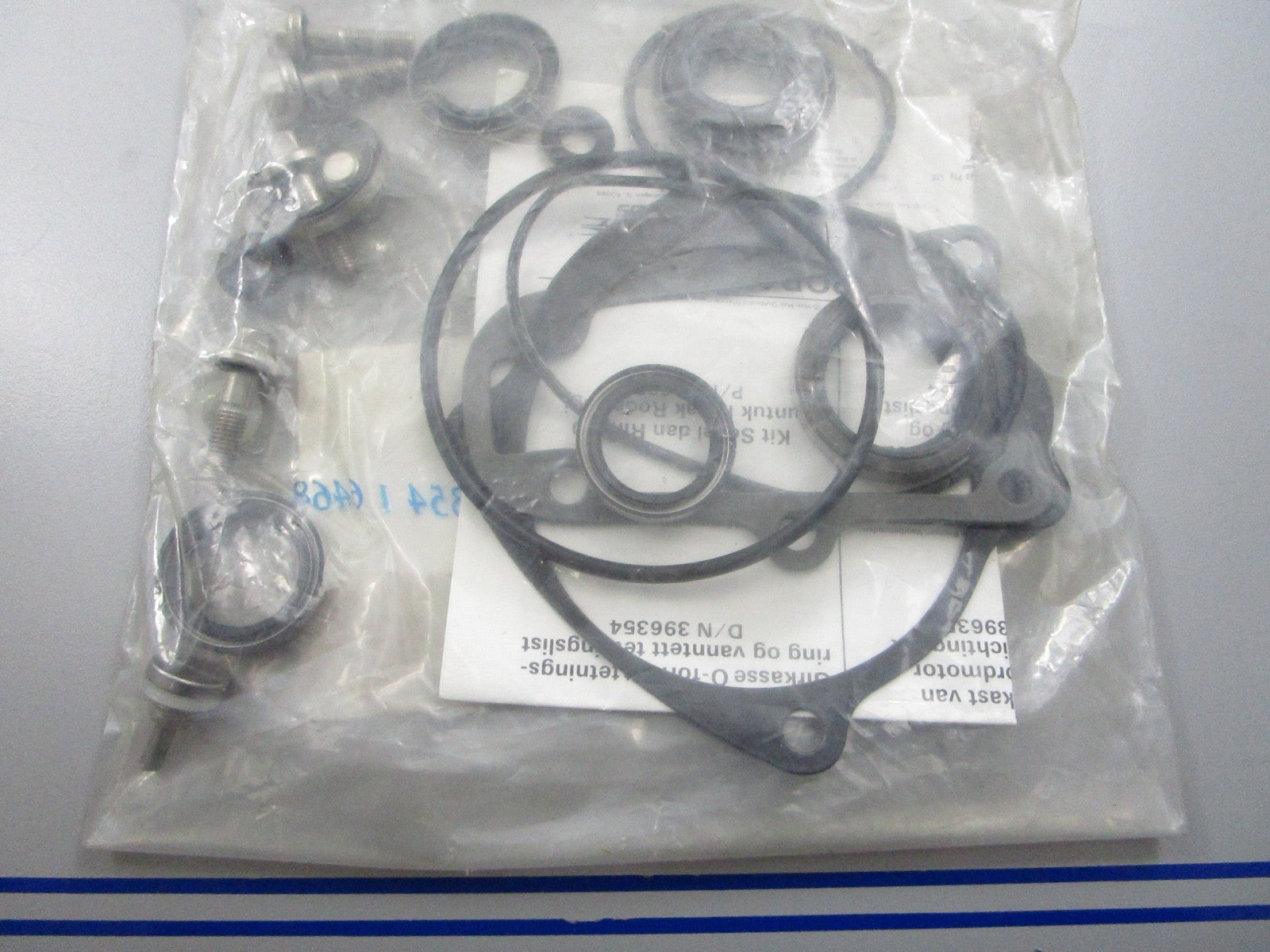 *NEW OEM* 0810 OMC Johnson Evinrude Seal Kit 396354 0396354