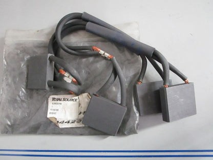 NEW YT519461000 Total Source 4 Brush Set For: Yale 0820