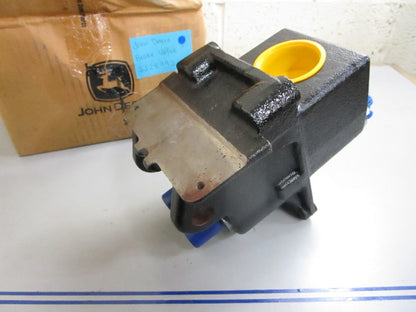 *NEW OEM* 0820 John Deere Brake Valve SJ28992