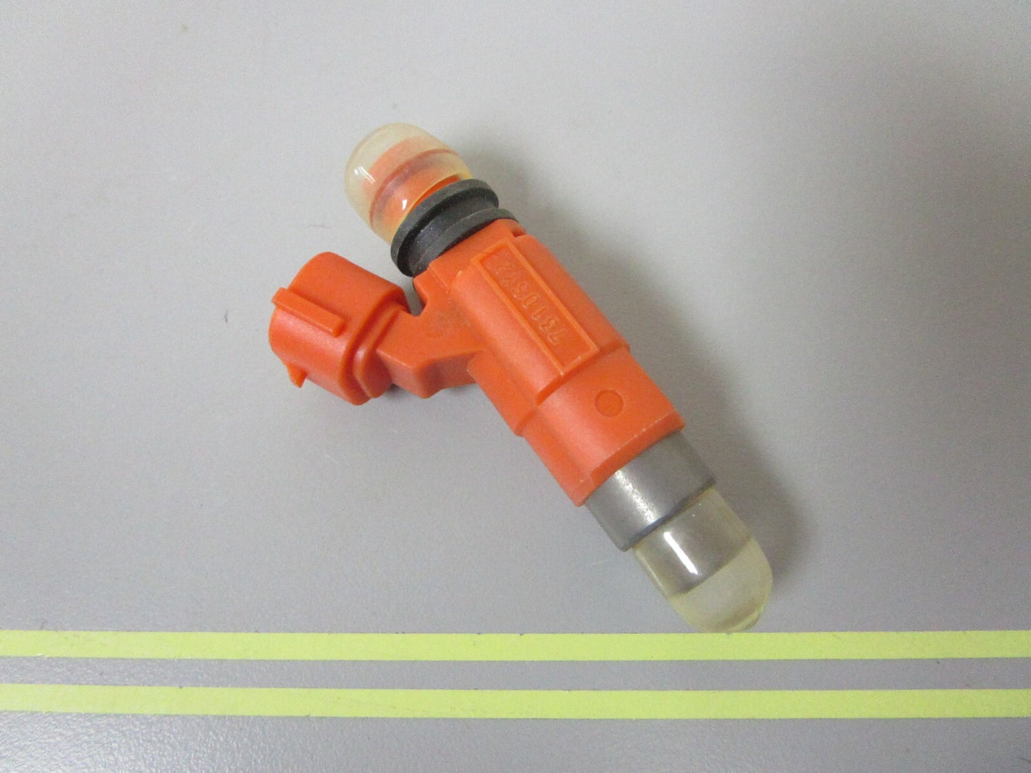 *NEW OEM* 0720 Yamaha Fuel Injector 68V-8A360-00-00