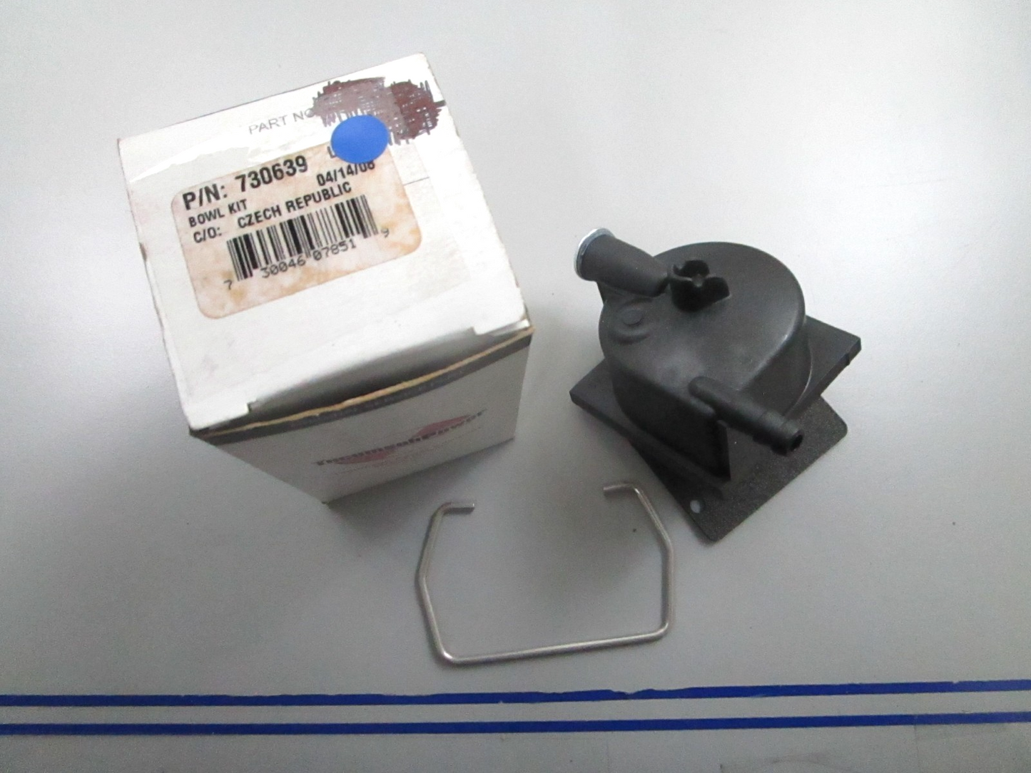 *NEW OEM* 0810 Tecumseh Carburetor Bowl Kit 730639