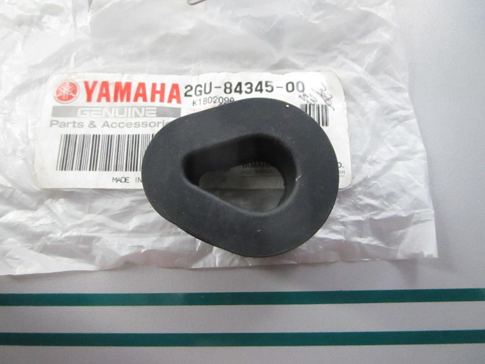 NEW OEM 2GU-84345-00-00 Yamaha Damper 0810