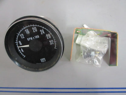 NEW OEM 551AHK-D Stewart-Warner Tachometer 0820