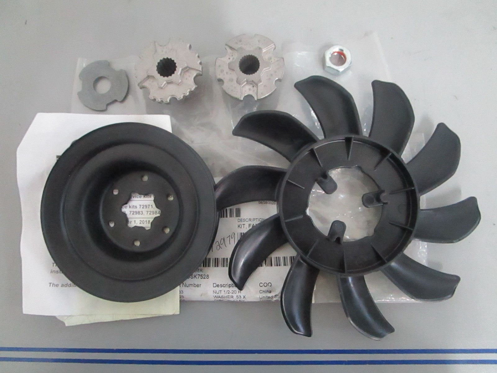 NEW OEM 72979 Hydro-Gear Fan & Pulley Kit 0820