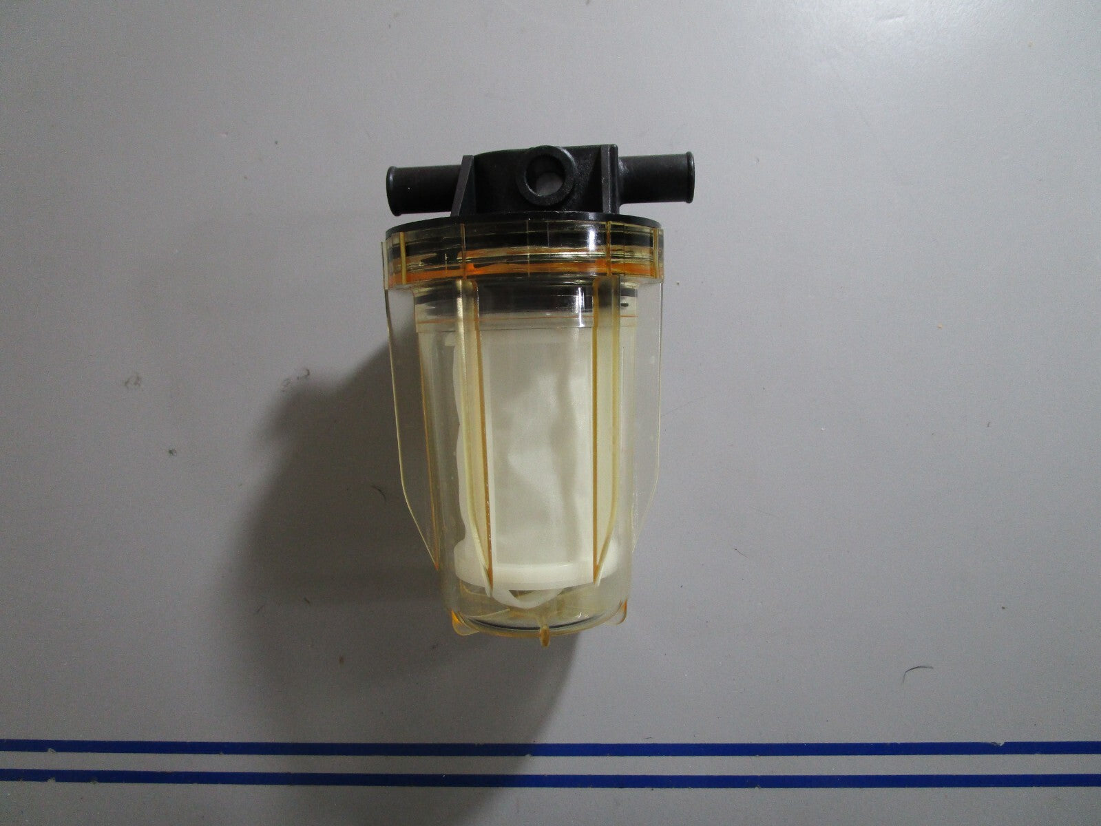 *NEW OEM* 0810 OMC Johnson Evinrude Bowl & Housing Ay Filter 438017 0438017