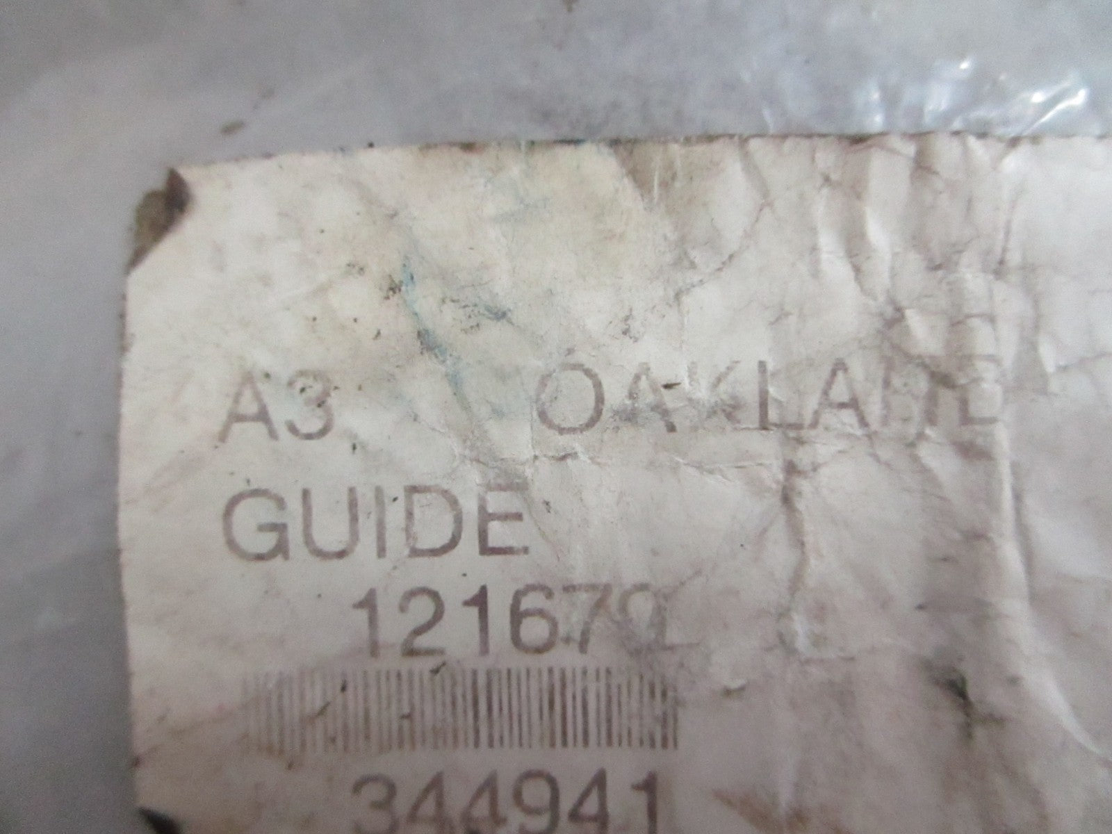 *NEW OEM* 0820 Crown Guide 121679
