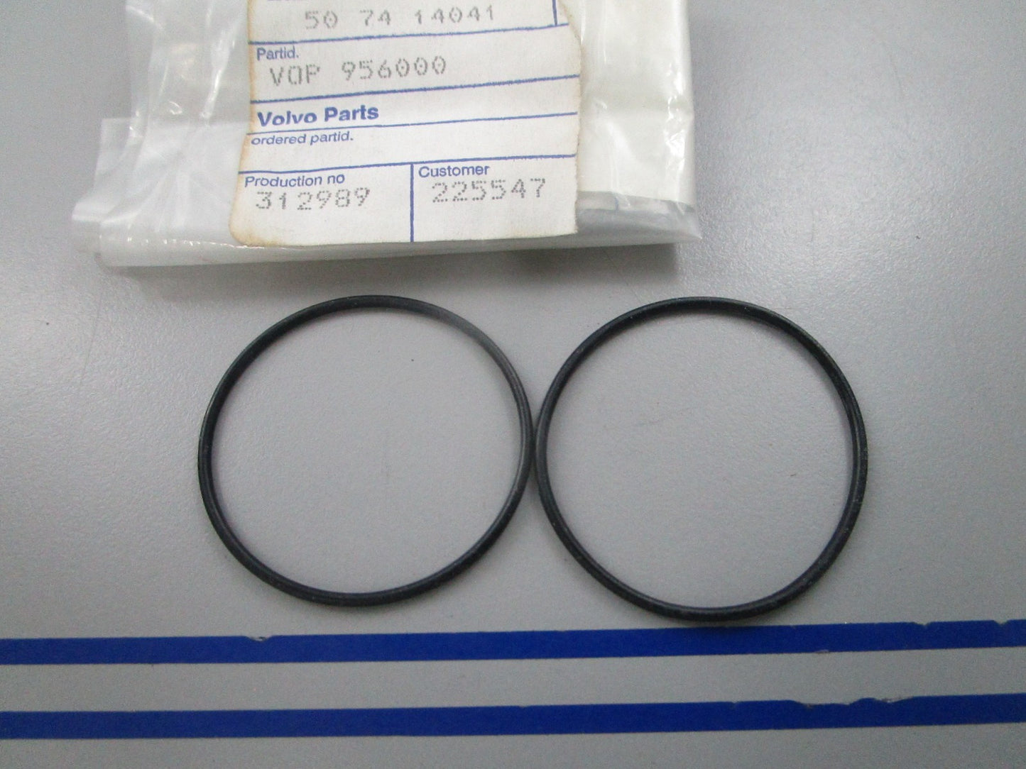 NEW OEM (LOT OF 2) 956000 Volvo Penta O-Ring 0810